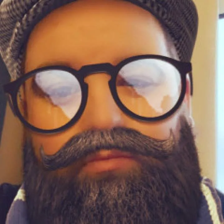 Rob Photo On Jungo Live