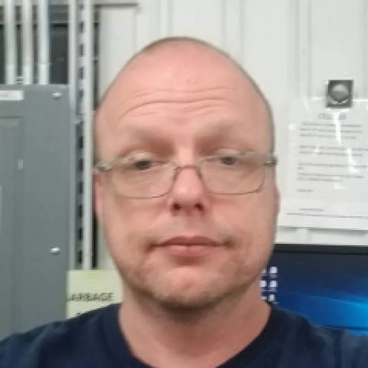 Mike Photo On Jungo Live