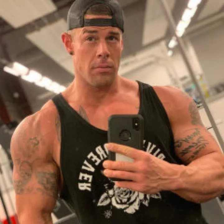 Dav_william Photo On Jungo Live