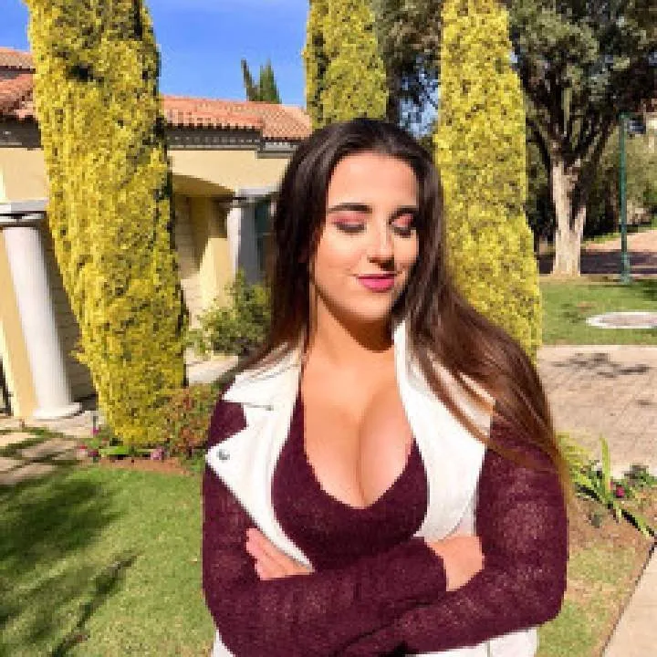 Becky Photo On Jungo Live