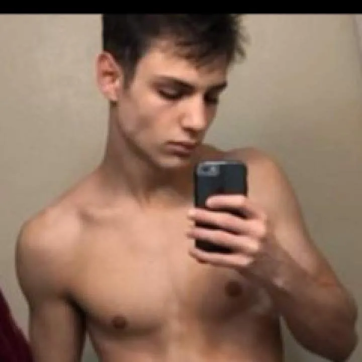 Harry Photo On Jungo Live