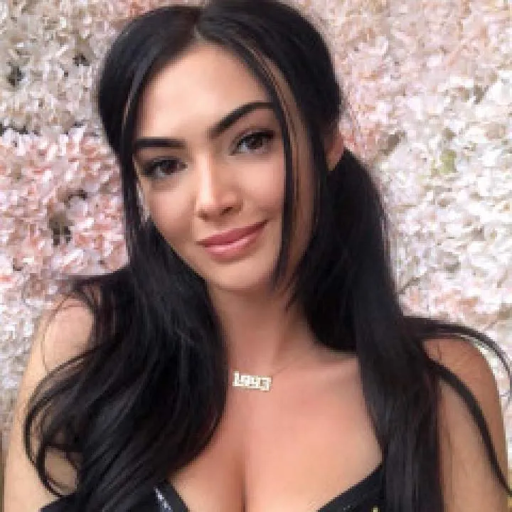 Mistress Michelle Photo On Jungo Live