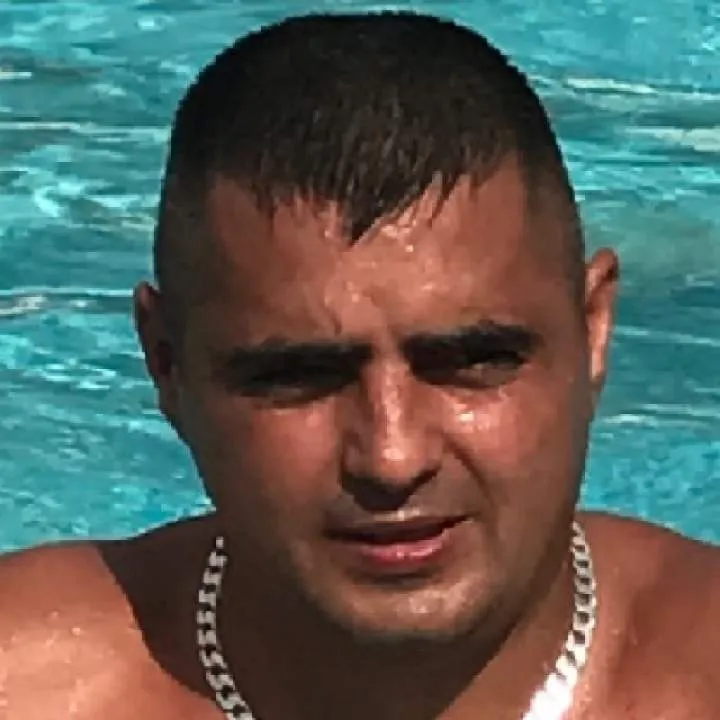 Rinow Photo On Jungo Live