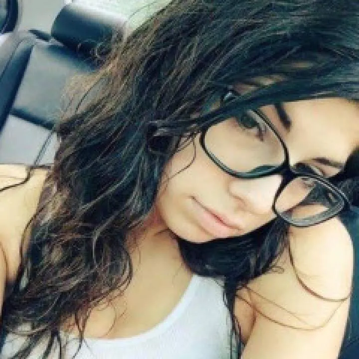 Lora Photo On Jungo Live