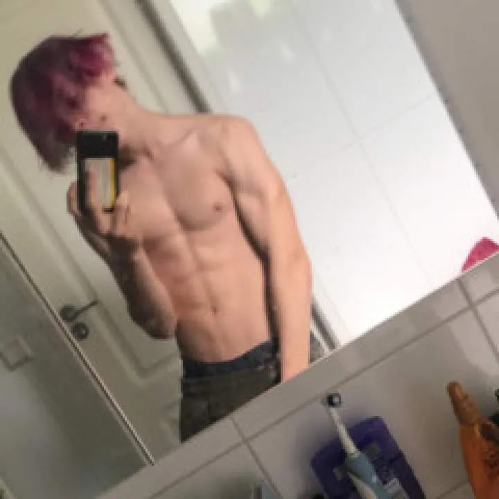 Maxie Photo On Jungo Live