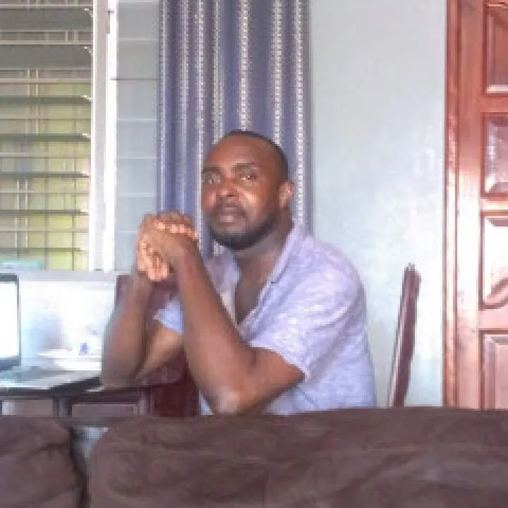 Ruzell Photo On Jungo Live