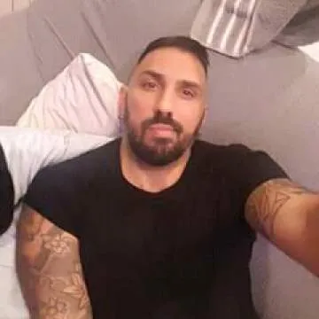 Tuff Photo On Jungo Live