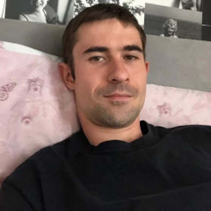 Alzza 27 Photo On Jungo Live