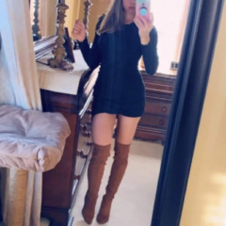 Riri90 Photo On Jungo Live