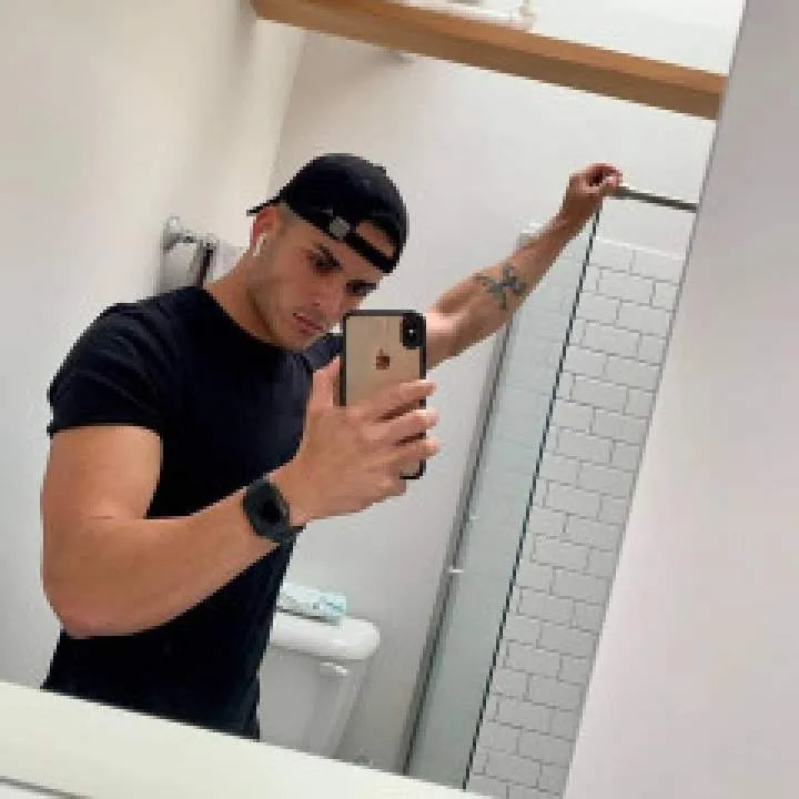 Acosta Tommy Photo On Jungo Live