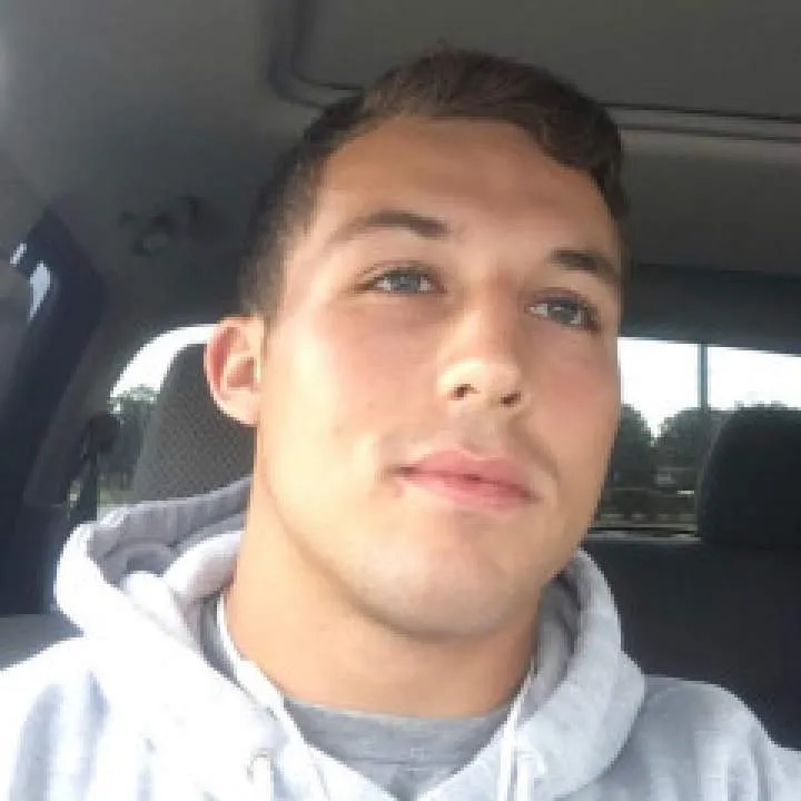 Reyescharles12 Photo On Jungo Live