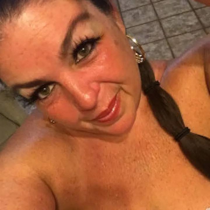 Chelley Photo On Jungo Live