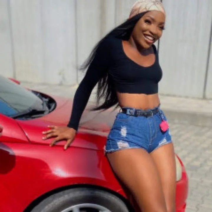 Kristal Photo On Jungo Live