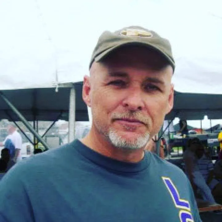 Gus Photo On Jungo Live