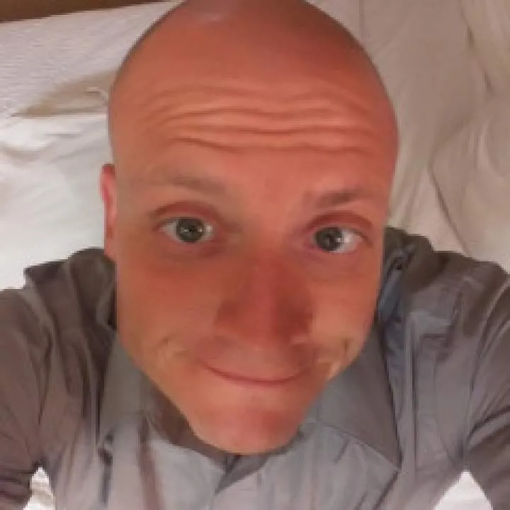 Dayday Photo On Jungo Live