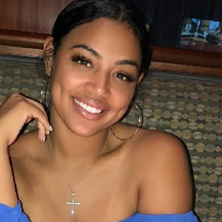 Here4u Photo On Jungo Live