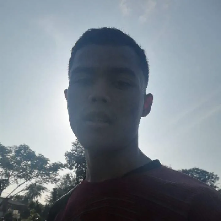 Edis Photo On Jungo Live