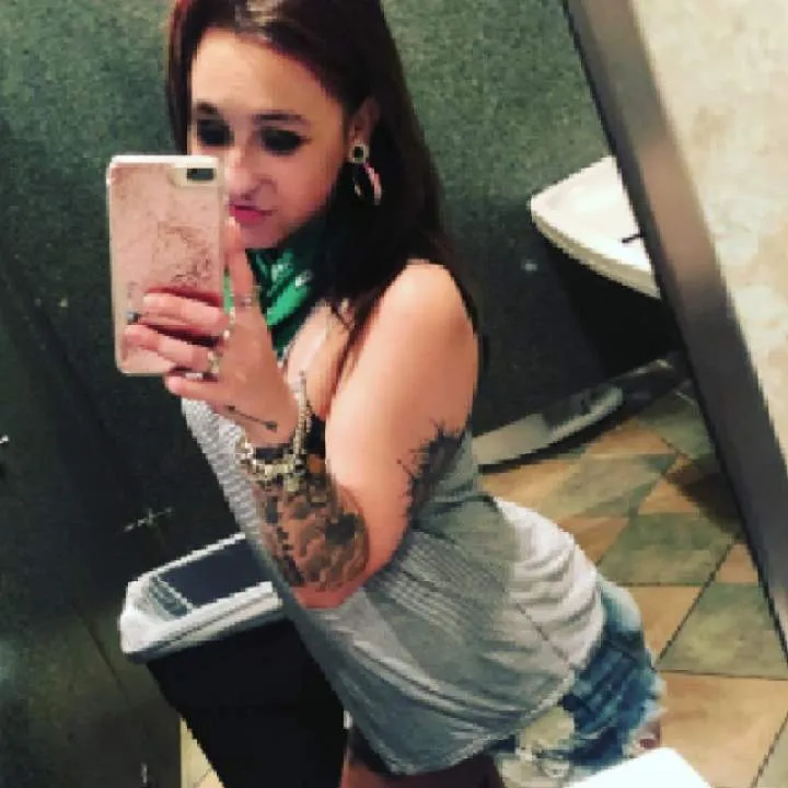 Punkkitten Photo On Jungo Live