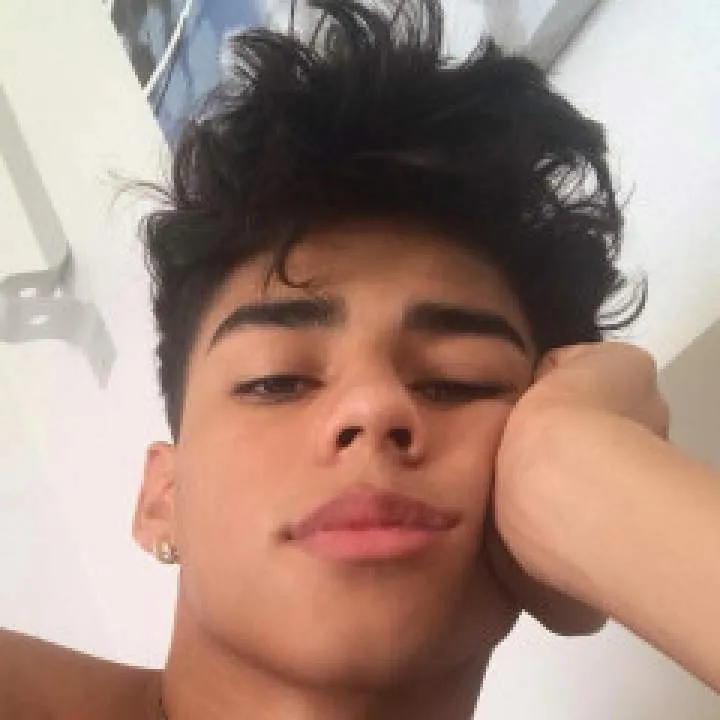 Max Photo On Jungo Live