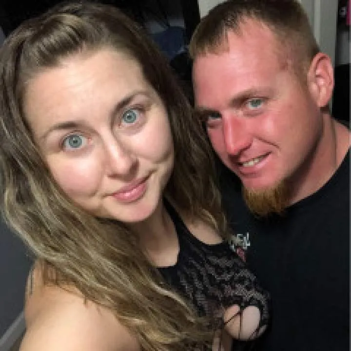 Hobbsandhoney Photo On Jungo Live