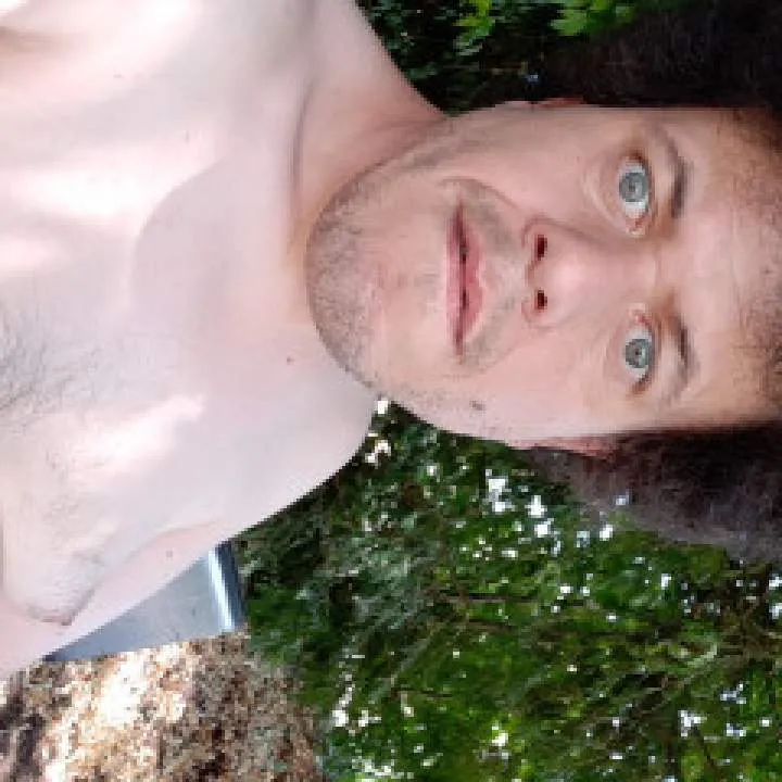 Fuesse Photo On Jungo Live