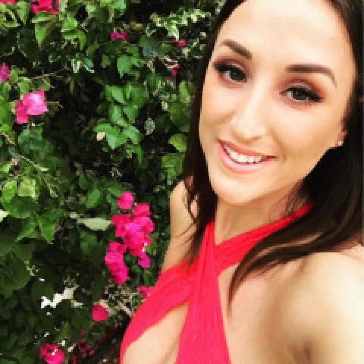 Mistress_laura Photo On Jungo Live