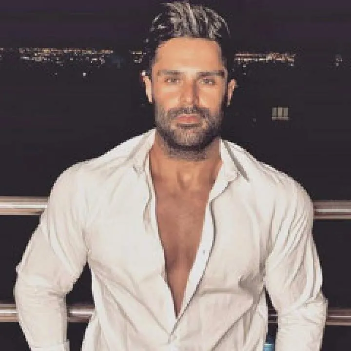 Hector... Photo On Jungo Live