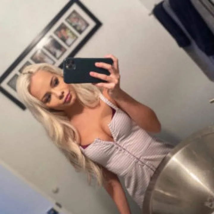 Miatony Photo On Jungo Live