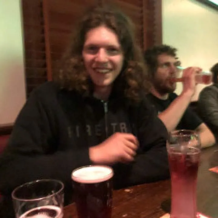 Sam Photo On Jungo Live