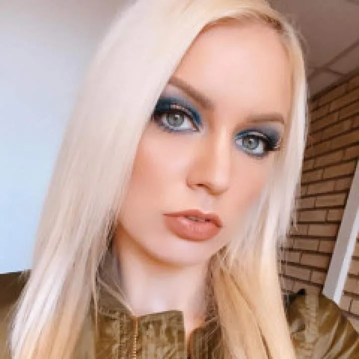 Kenzie Taylor Photo On Jungo Live