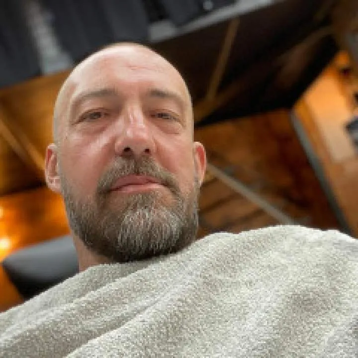 Guest Photo On Jungo Live