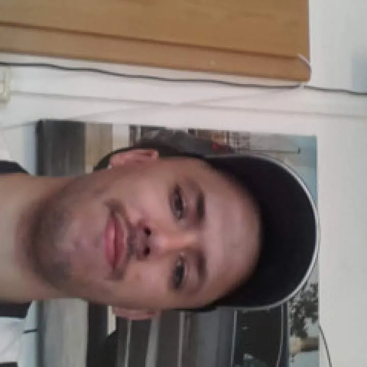 +49 ........ .... Photo On Jungo Live