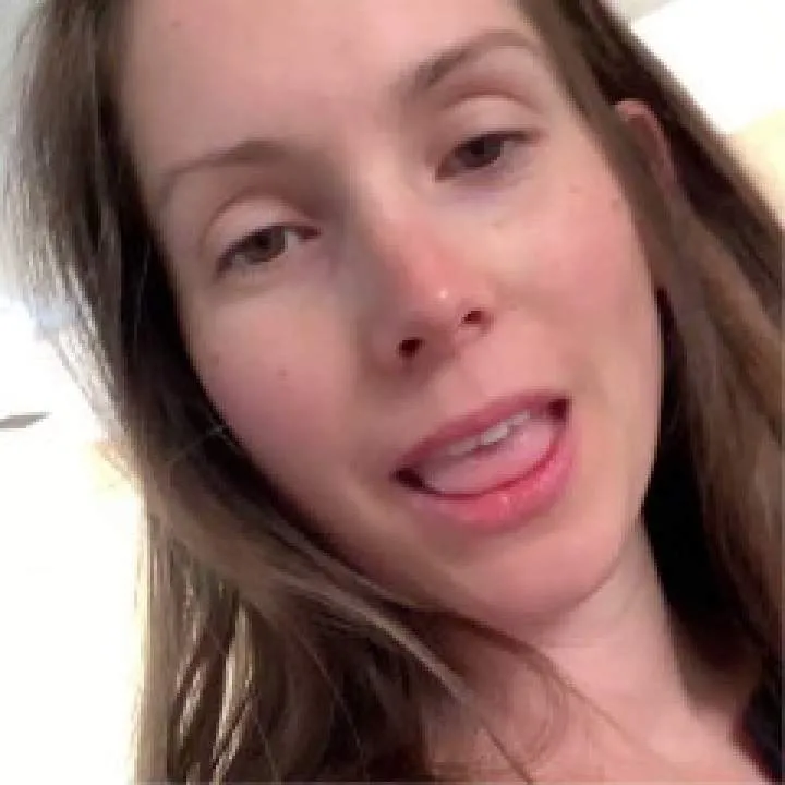 Vicky Photo On Jungo Live