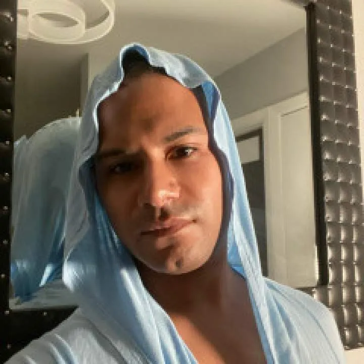 Ronald Photo On Jungo Live