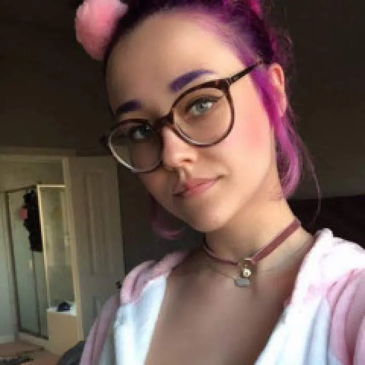 Sarah Photo On Jungo Live