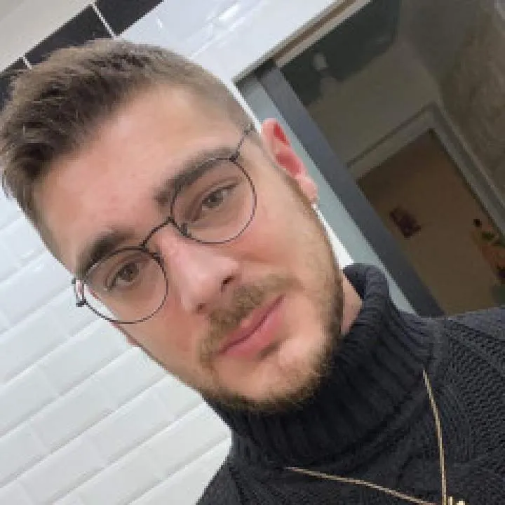 Fuillaume Photo On Jungo Live