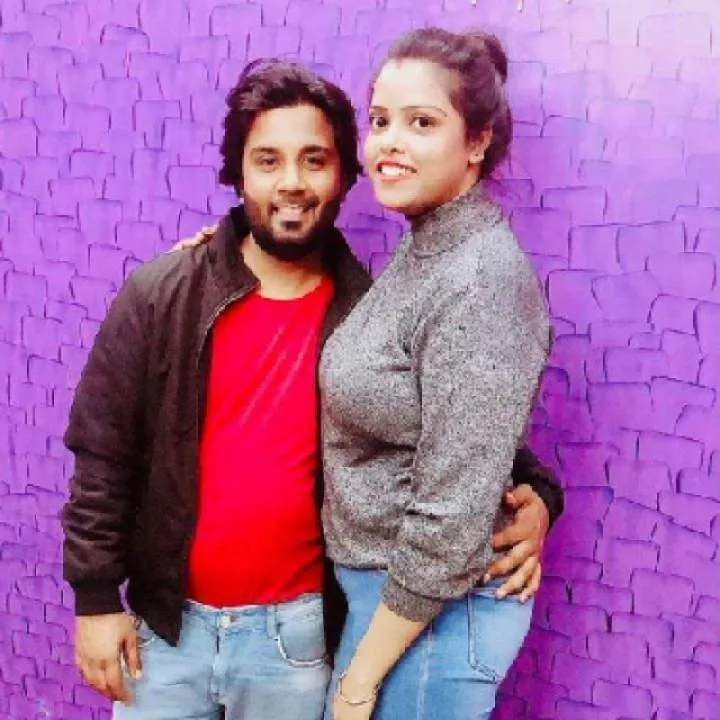 Cute Couple Photo On Jungo Live