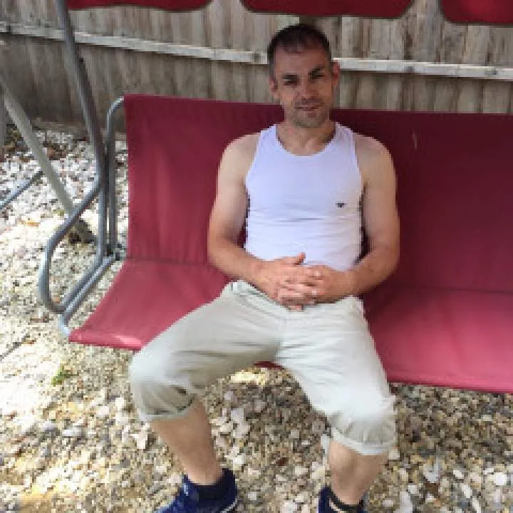 Bond........ Photo On Jungo Live