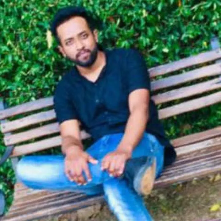 Thisaru Kumarage Photo On Jungo Live