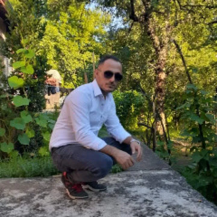 Orhan Photo On Jungo Live