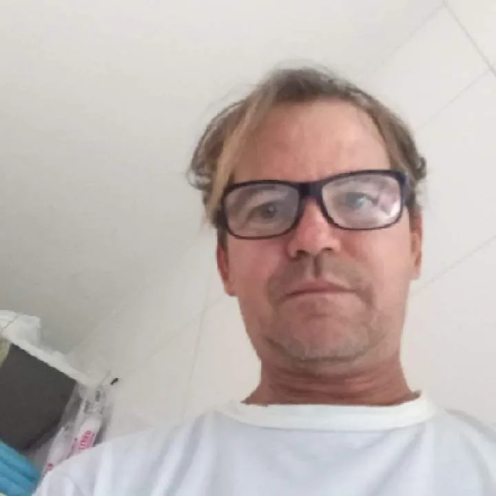 Robert Photo On Jungo Live