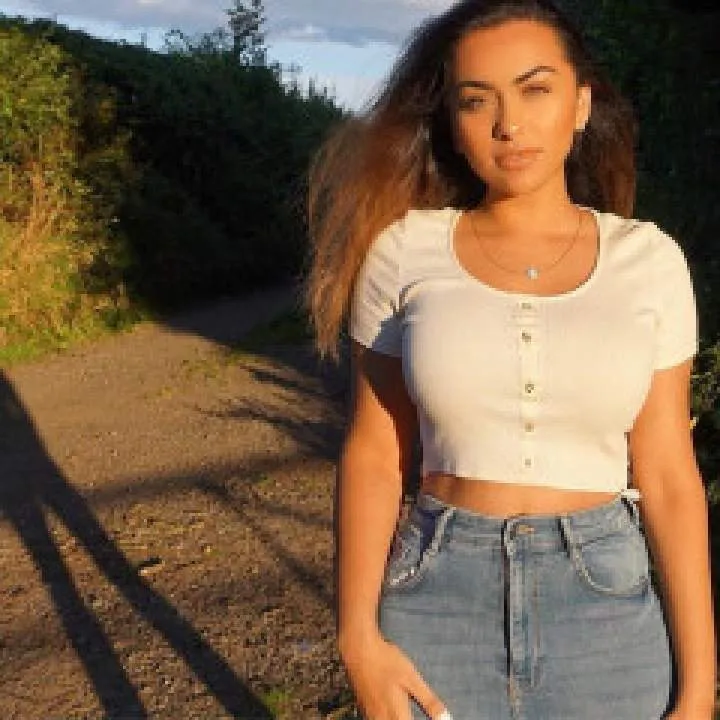 Queen Photo On Jungo Live