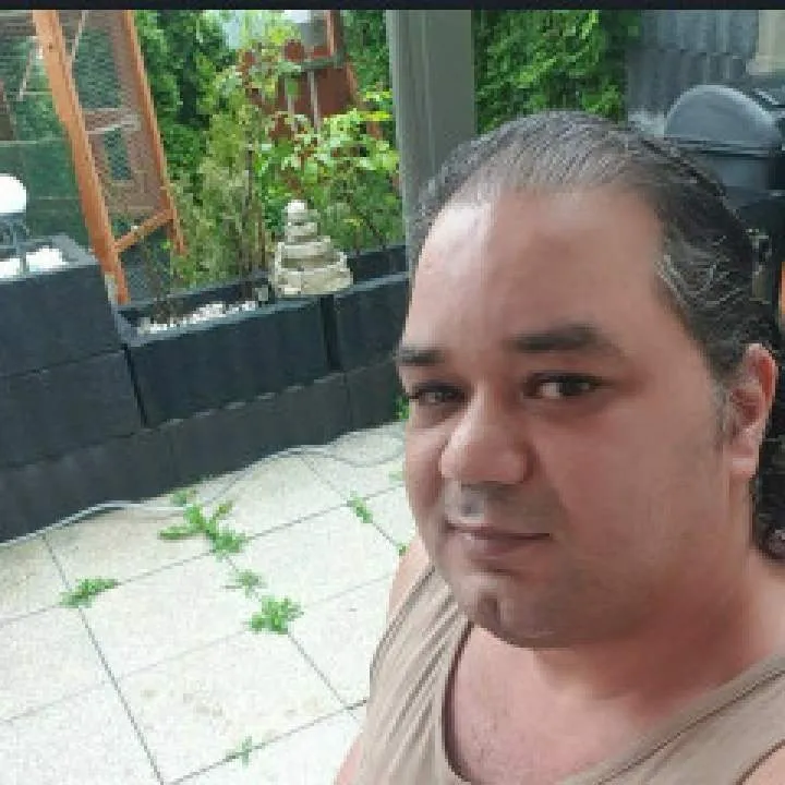 Ali33 Photo On Jungo Live