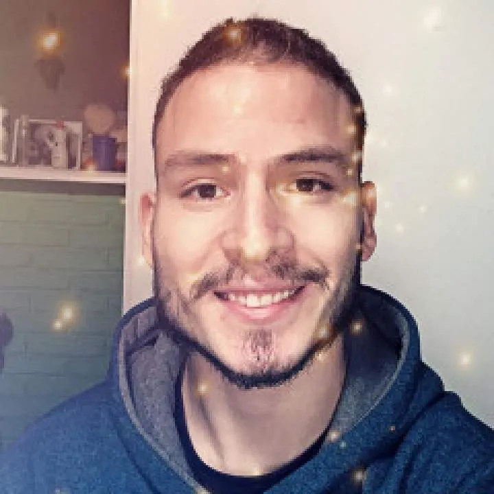 Adams Photo On Jungo Live