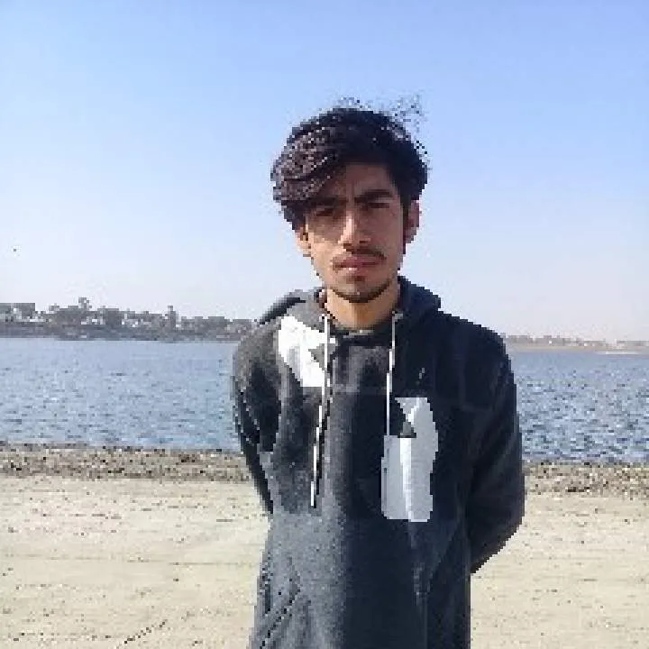 Naqvi Photo On Jungo Live