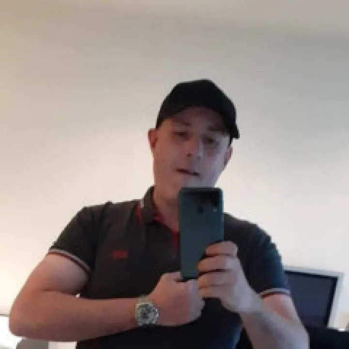 Swiss Tony Photo On Jungo Live