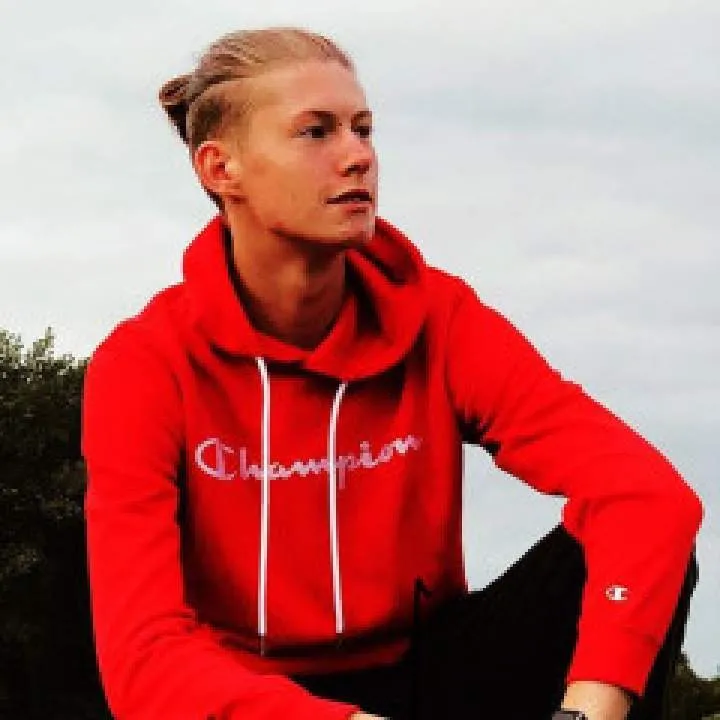 Ekoonad Photo On Jungo Live