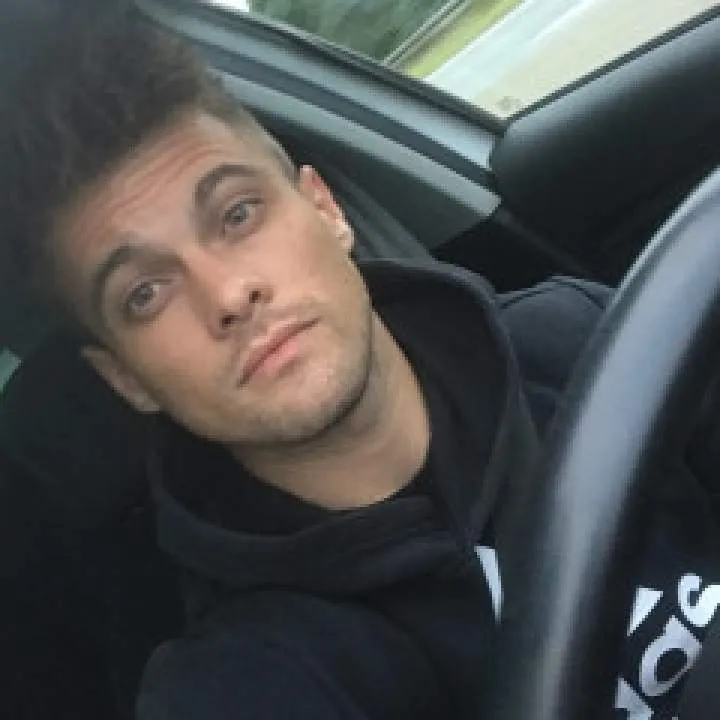 Claudiu Photo On Jungo Live