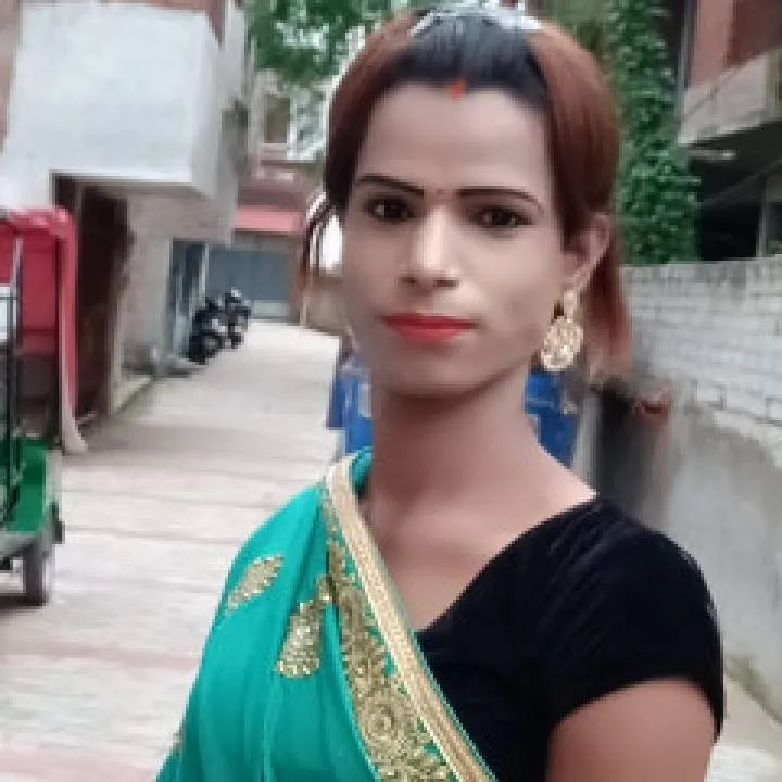 Pooja Kinnr Photo On Jungo Live