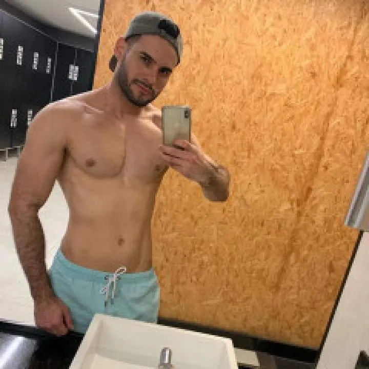 Cruz Photo On Jungo Live